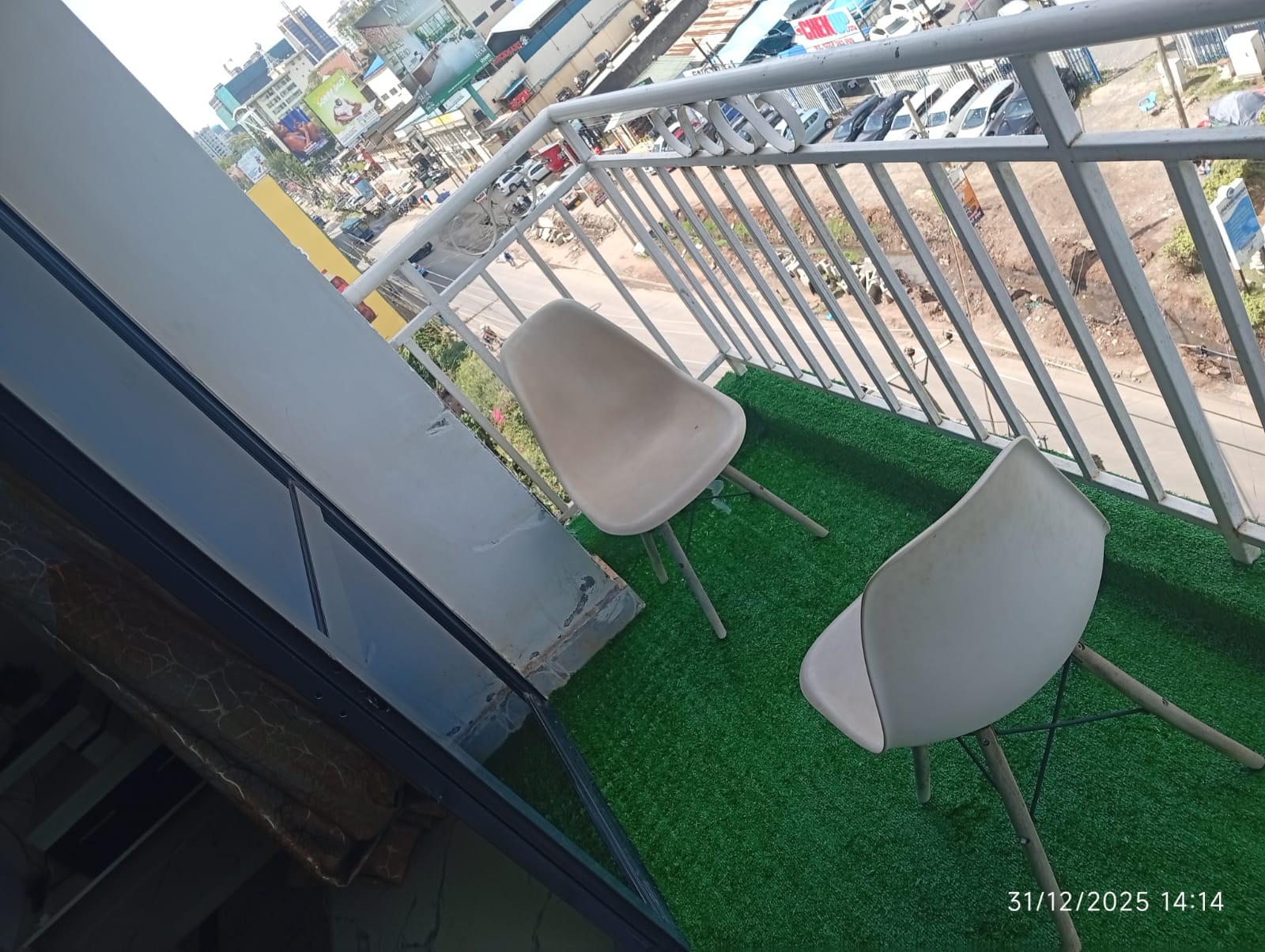 15mm Artificial Grass Carpet - Image 2