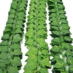 Hanging Green leaves