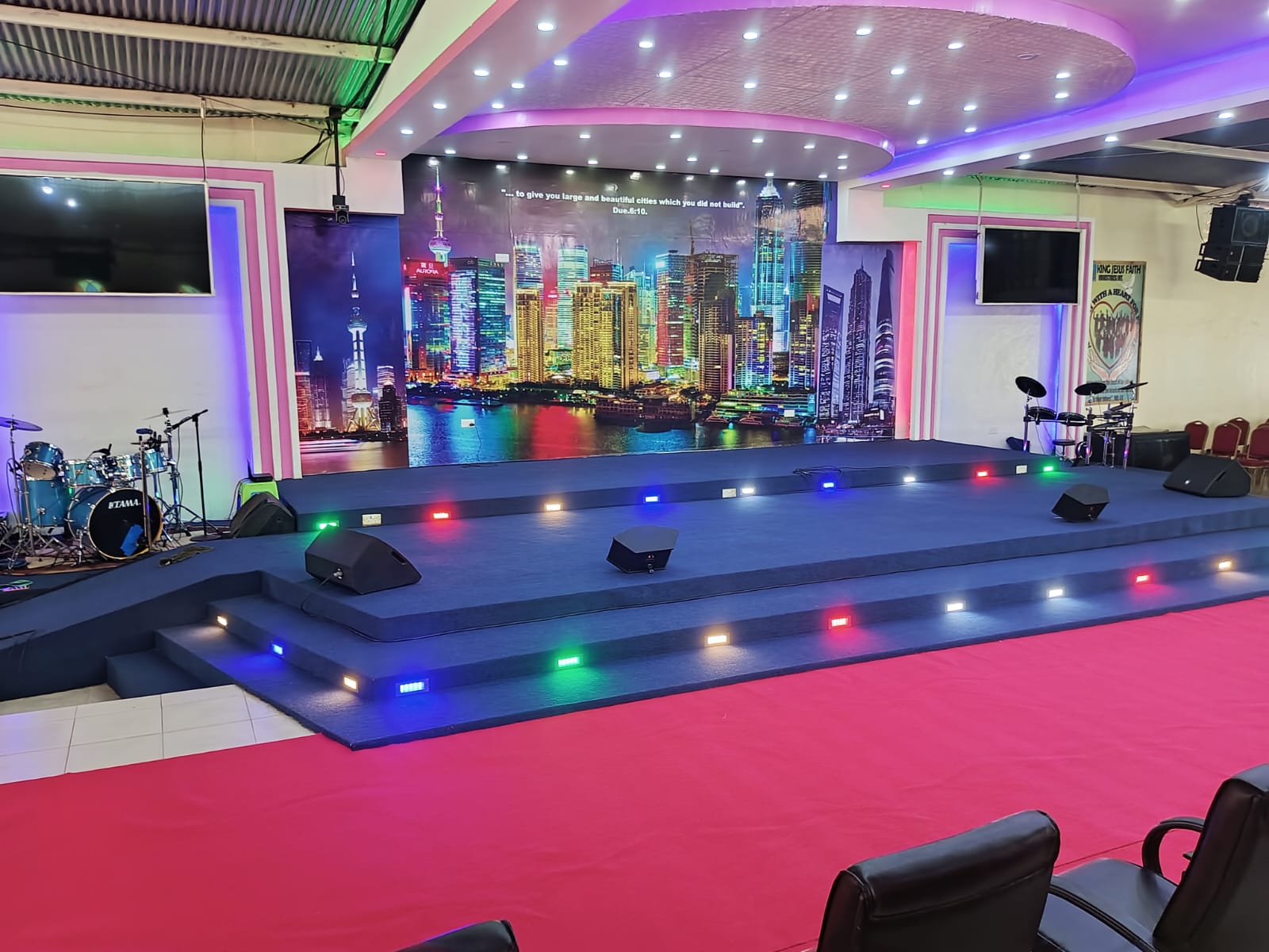 Luxury Blue Altar Wall to Wall Carpet