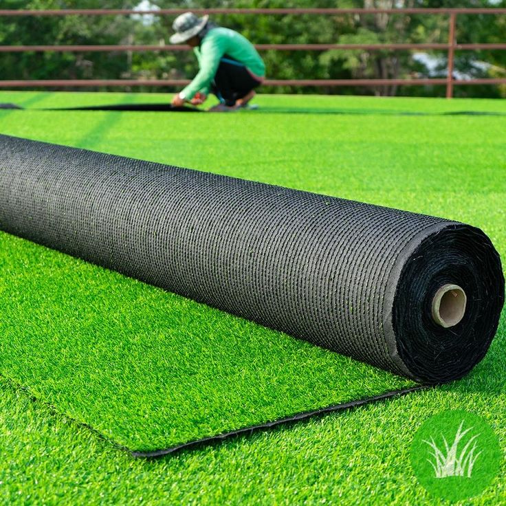 Artificial Grass for Beautiful Garden Borders and Outdoor Areas - Image 2